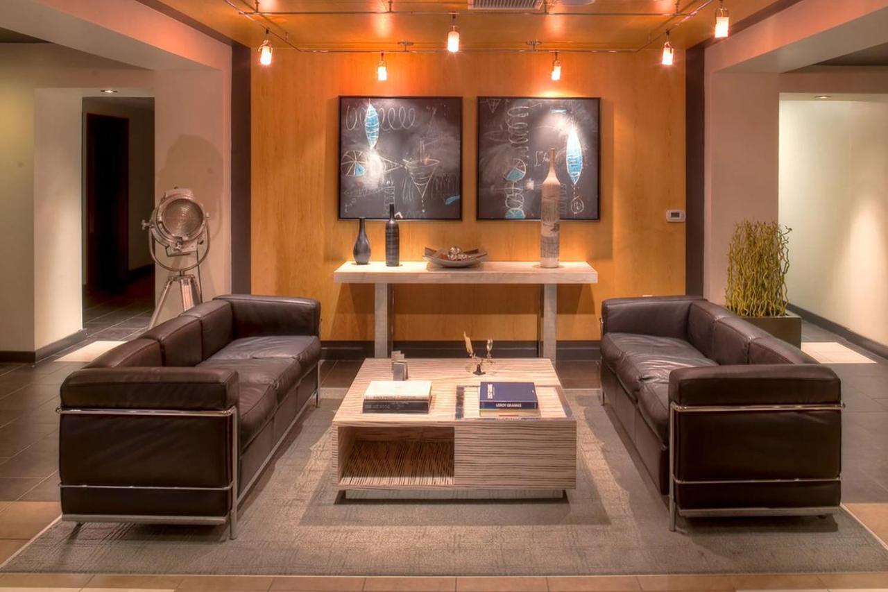 Woodland Hills 1br W Gym Wd Pool Nr 101 Lax-683 Los Angeles
