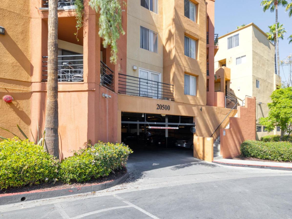 Woodland Hills 1br W Gym Wd Pool Nr 101 Lax-683 *