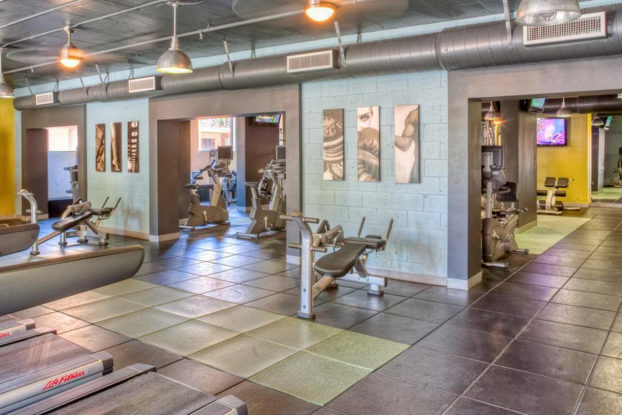 Appartement Woodland Hills 1br W Gym Wd Pool Nr 101 Lax-683 *