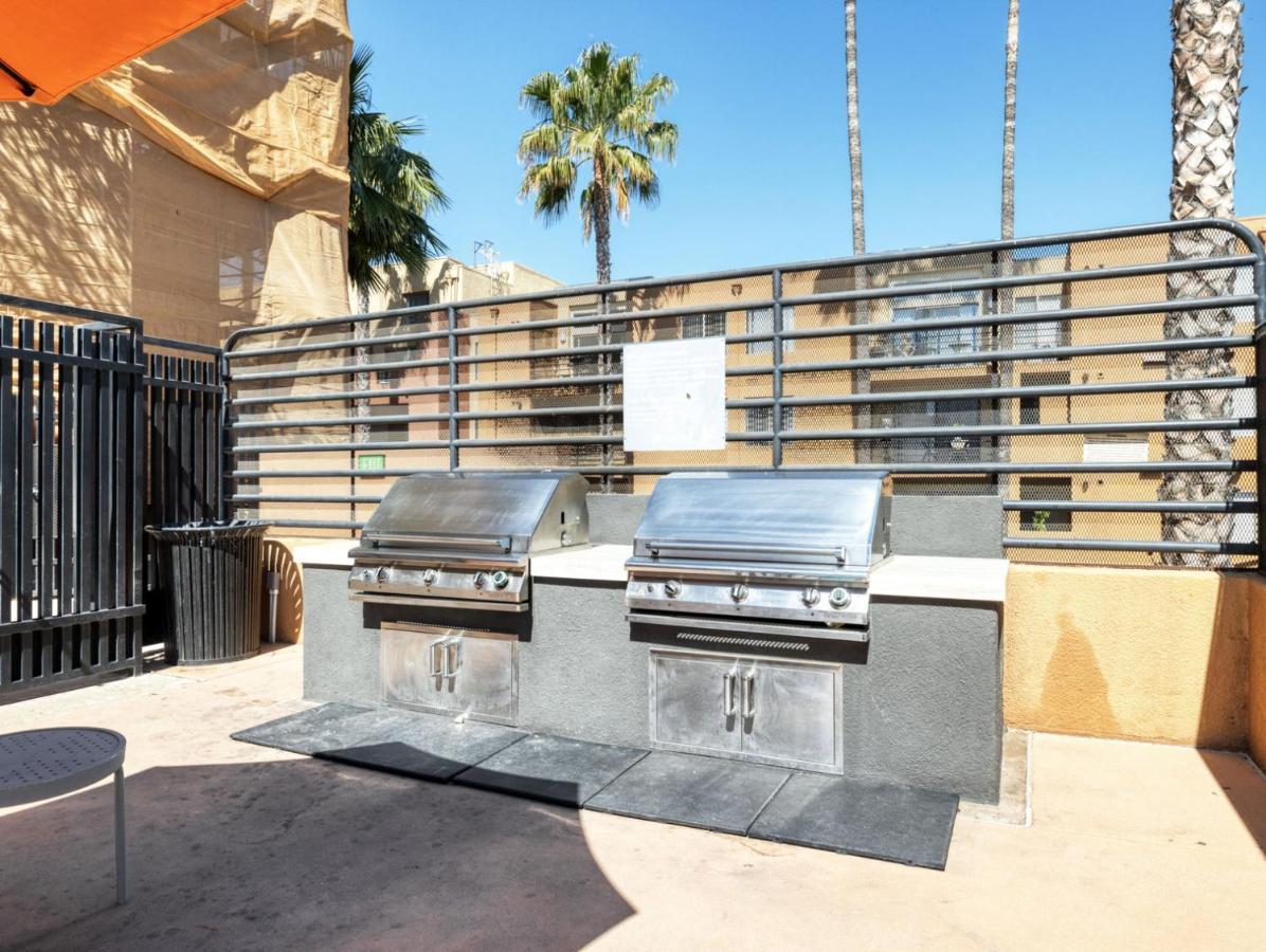 Woodland Hills 1br W Gym Wd Pool Nr 101 Lax-683 * Los Angeles